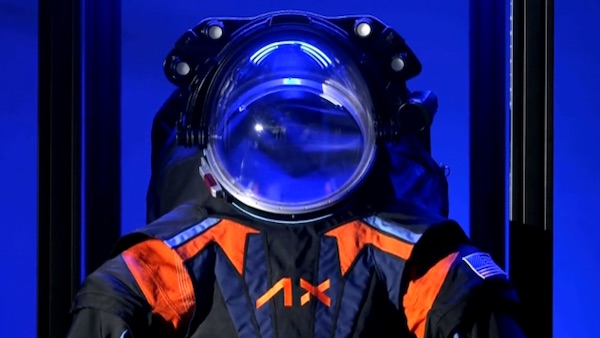 NASA And Axiom Space Unveil New Spacesuit For Artemis III Moon Mission | CBS News